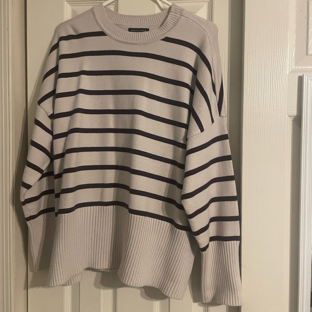 Pacsun Kendall and Kylie Oversized Sweater